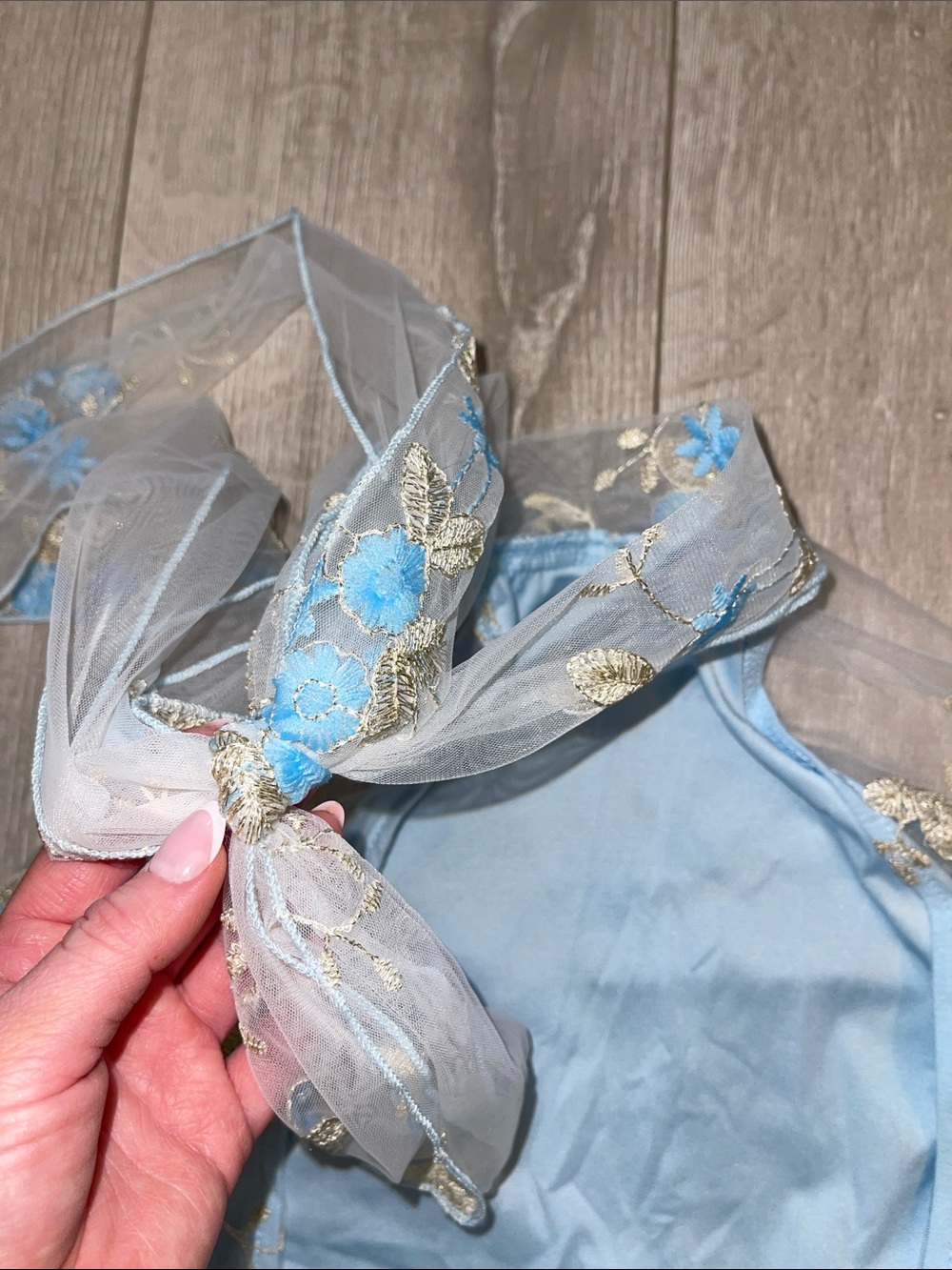 NWOT Light Blue Mock Neck Floral Mini Dress Embellished Appliqué XS - Picture 8 of 9